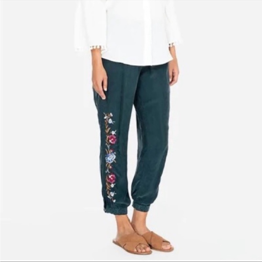 Johnny Was Dark Forrest Green Angelique Jogger Embroidered Pant size XS